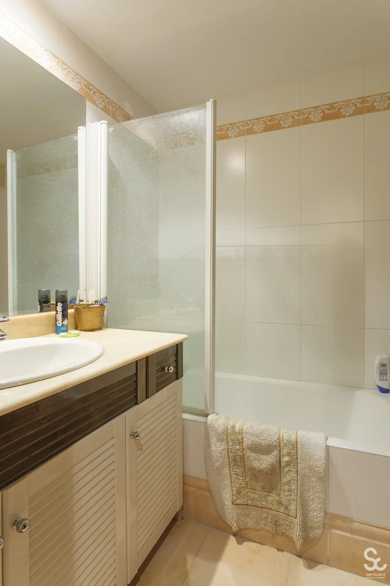 Baño antiguo Casa Alzania
