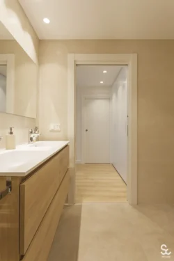Baño después de la reforma Casa Río Alzania
